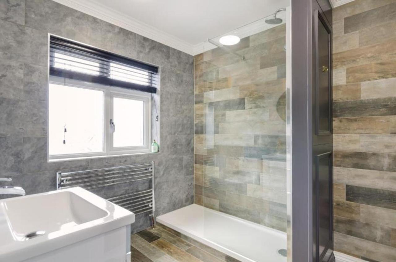 Time Is Now! Beautiful Apartment In York Extérieur photo