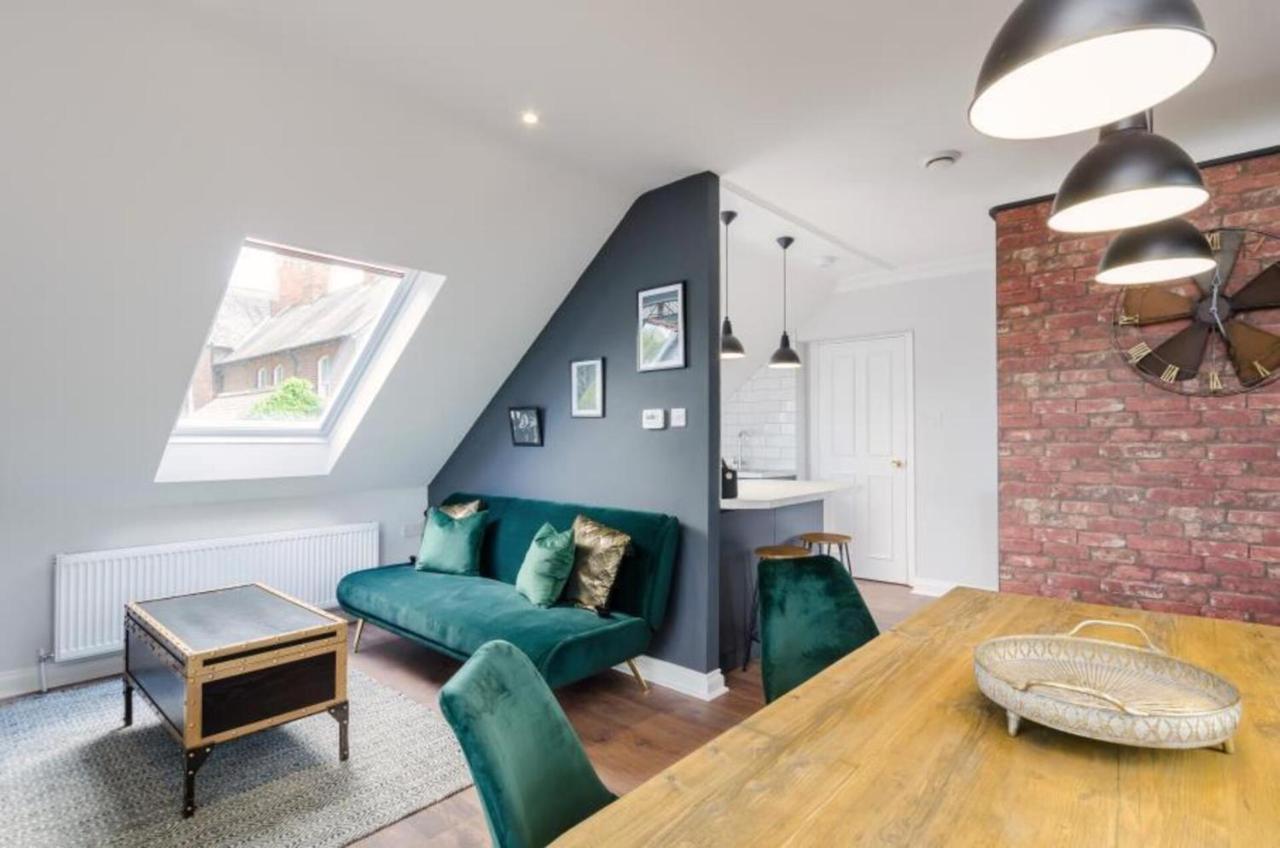 Time Is Now! Beautiful Apartment In York Extérieur photo